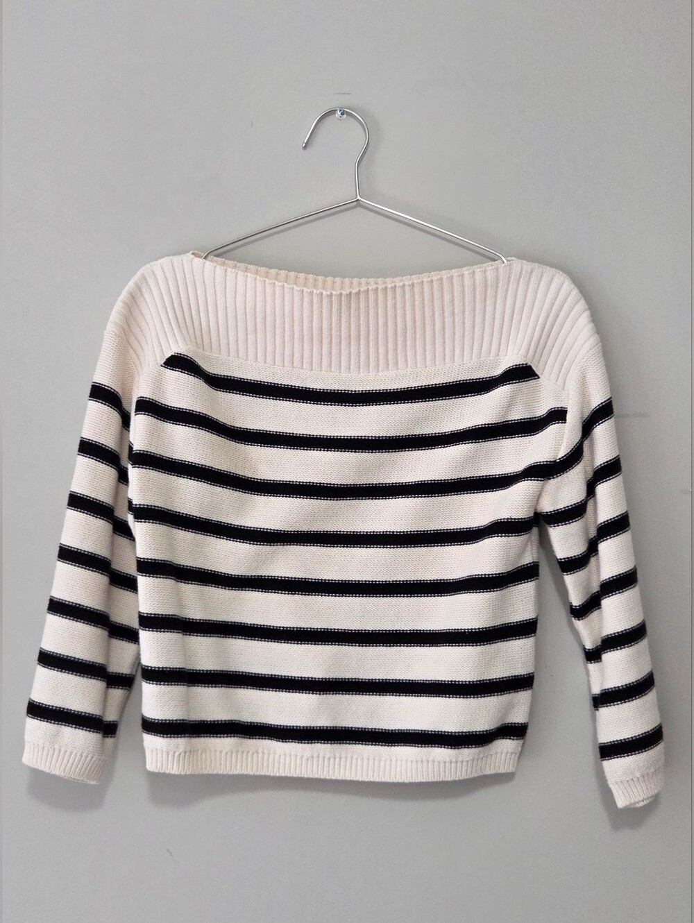 H&M Divided Women's Knit Pullover Sweater